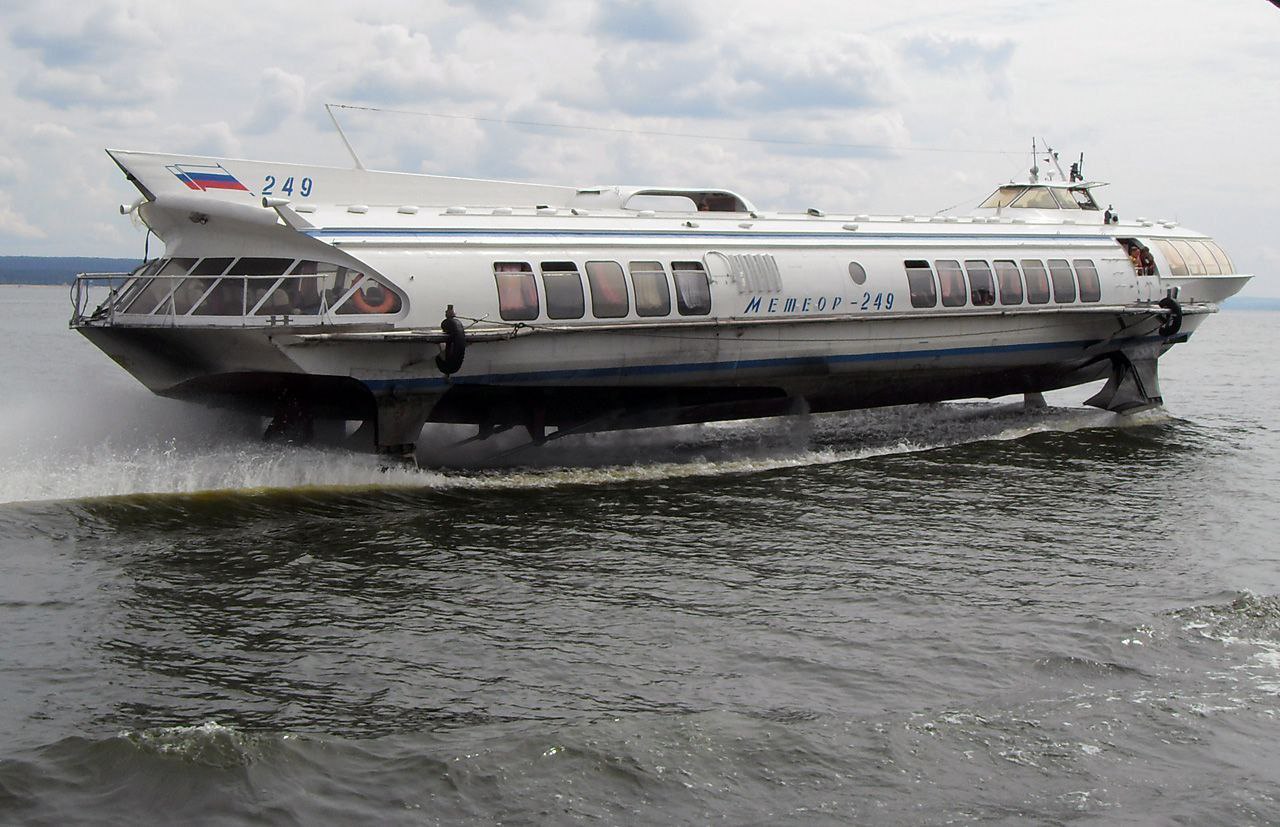 петергоф теплоход метеор. обзор метеора. «метеор 120р» на подводных крыльях. метеор ракета корабль речной. обзор метеора.