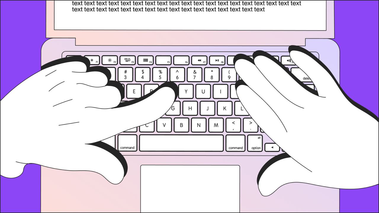 Пальцы на клавиатуре для быстрой печати
