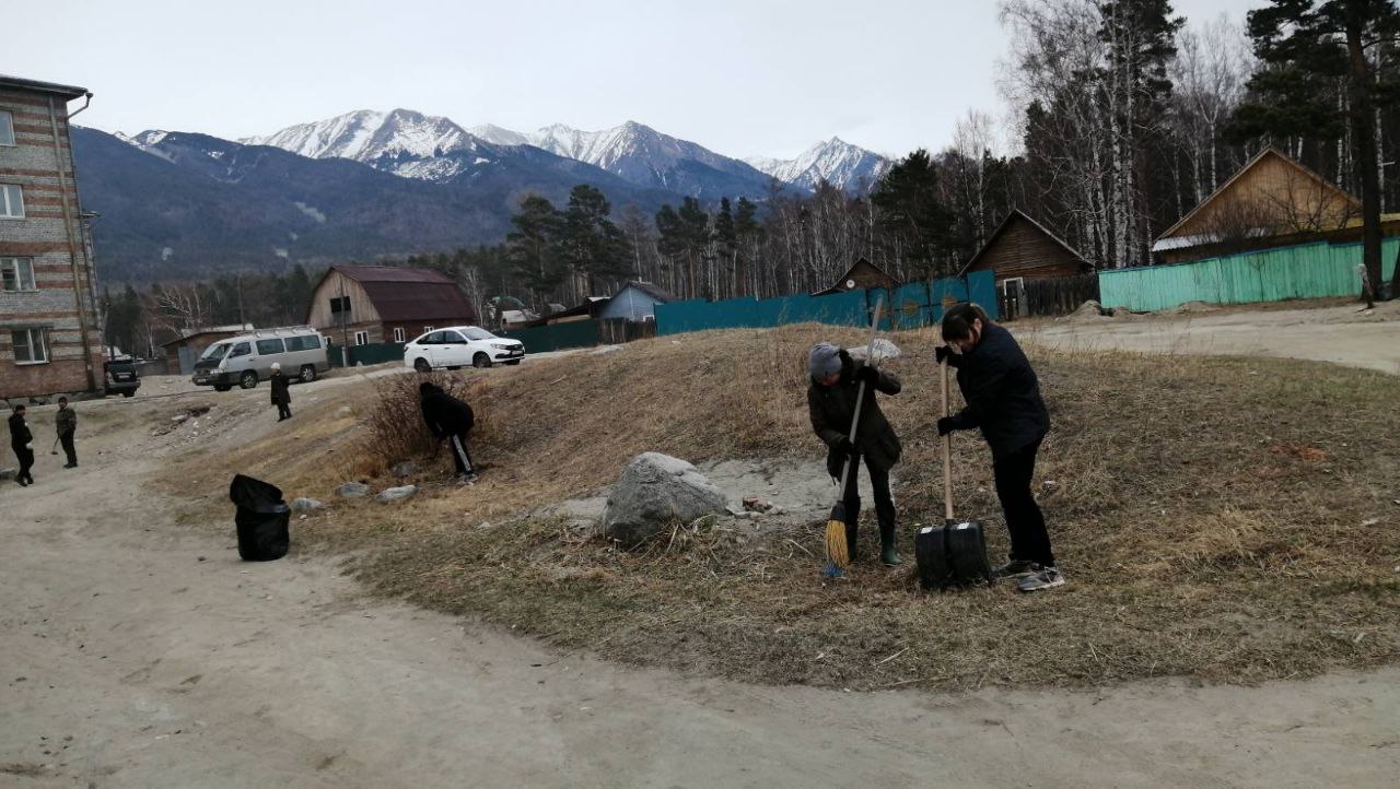 Погода в тунке погода тунка бурятия. Тунка больница. Минеральные источники в Тунке. Тунка майнкрафт. Биранда Тунка.