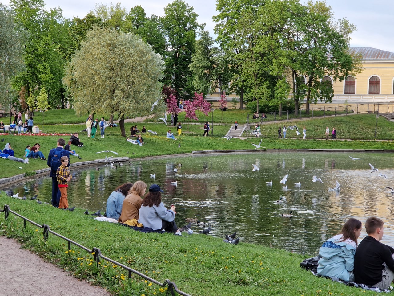 Юсуповский сад в Санкт-Петербурге открыт