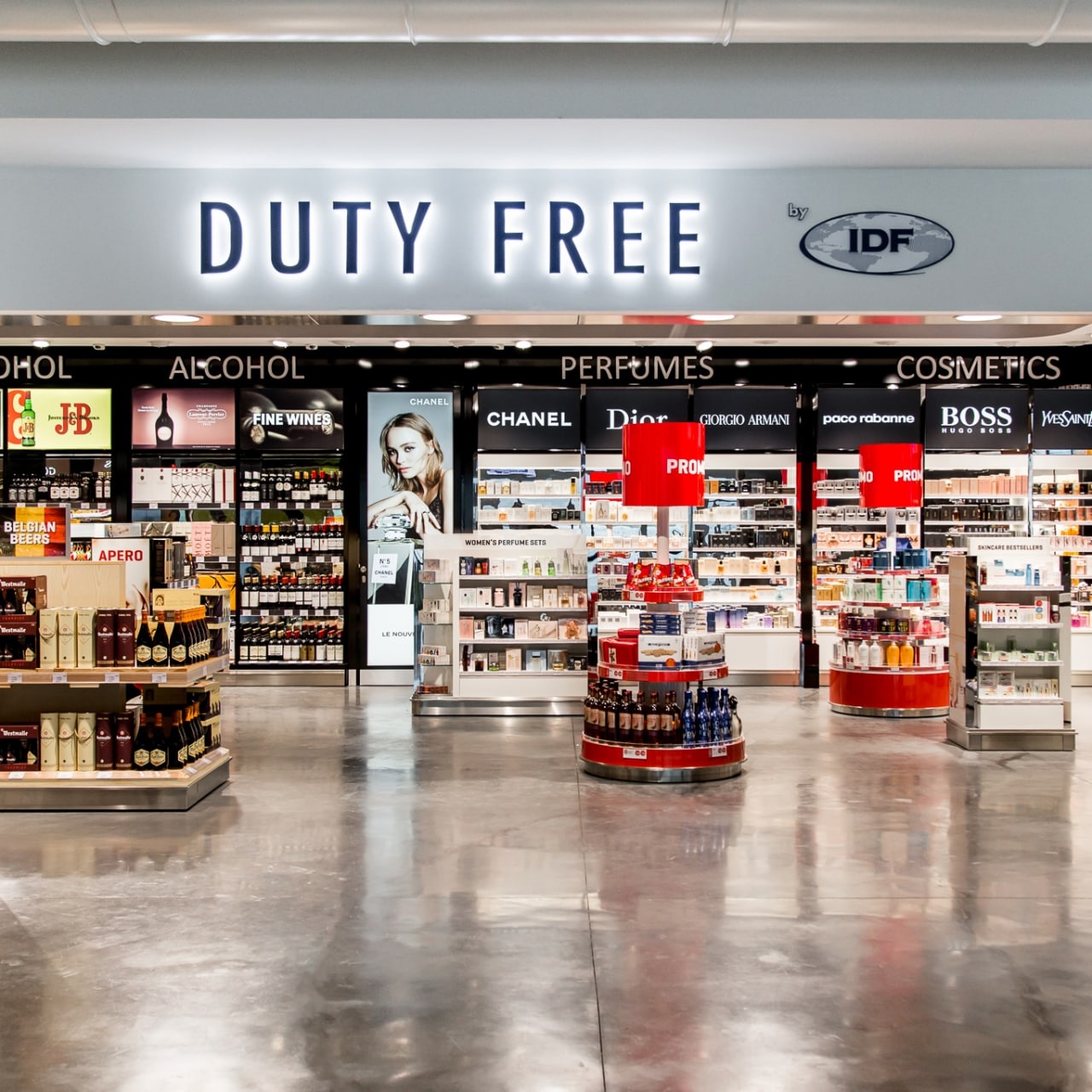 Беспошлинная торговля. Дьюти фри. Продукция из магазина Duty free. Магазин дьюти фри. Duty free интернет магазин.