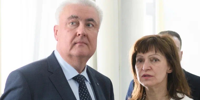 ХРОНИКИ РЕГИОНАЛЬНОГО РАСПИЛА Свердловская область: Кассация поддержала взыскание 19 млн рублей взяток с вдовы экс-начальника Свердловской железной дороги Алексея Миронова
